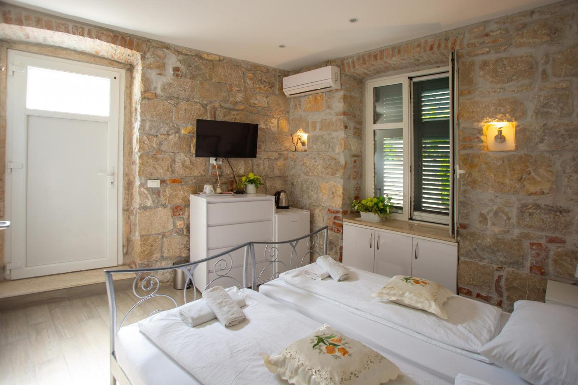 Downtown Spalato Private Rooms Εξωτερικό φωτογραφία