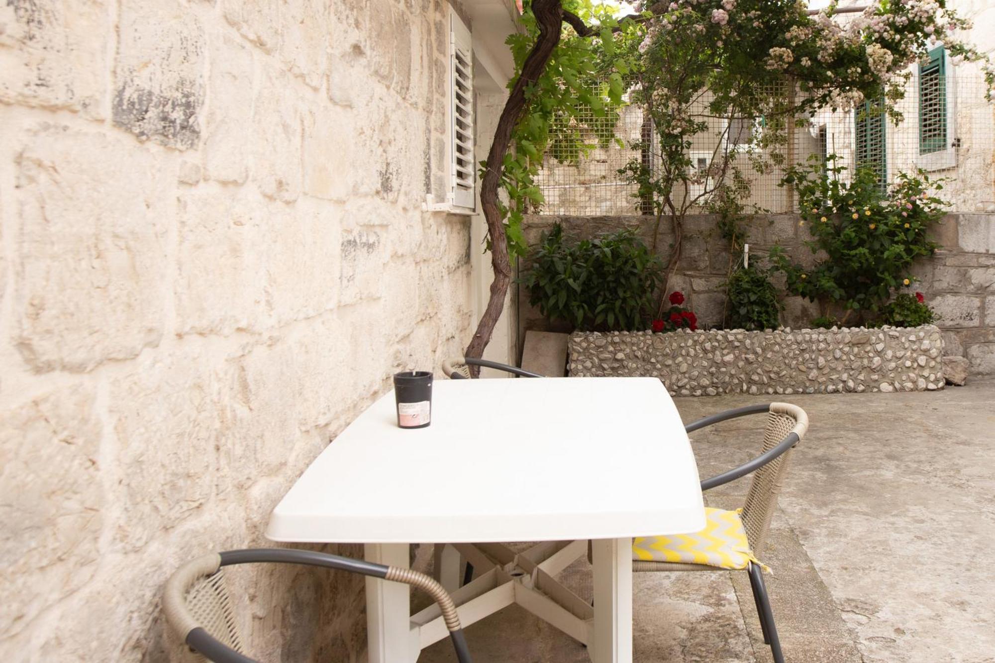 Downtown Spalato Private Rooms Εξωτερικό φωτογραφία